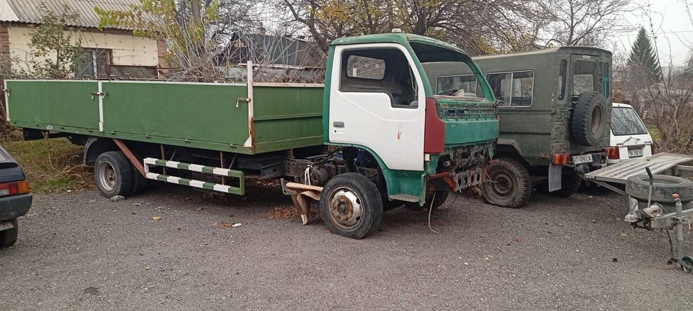 Продам Мерседес 5 тонн