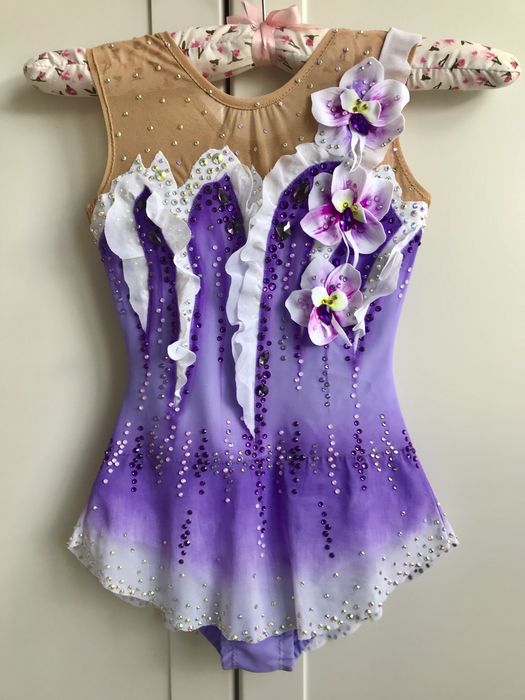 Купальник для художествной гимнастики