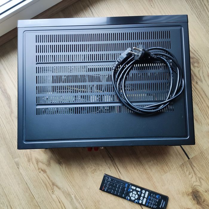 Pioneer VSX-322-K – amplituner AV 5.1 HDMI + pilot | Sprawny