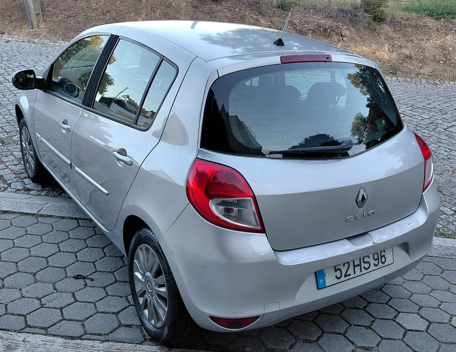 Renault Clio 2009 228 mil  Nacional 1.2 16v 75 cv — photo 4