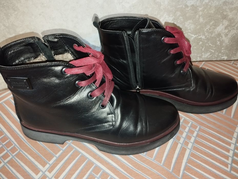 Зимові жіночі ботинки