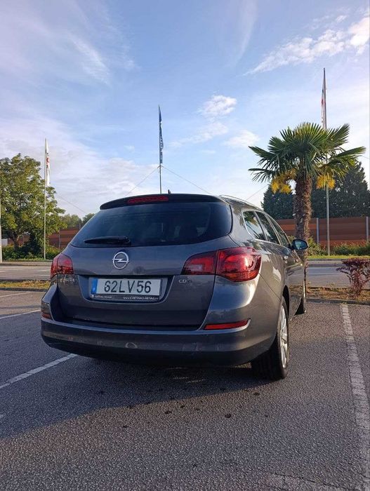vendo Opel Astra Sport Tourer