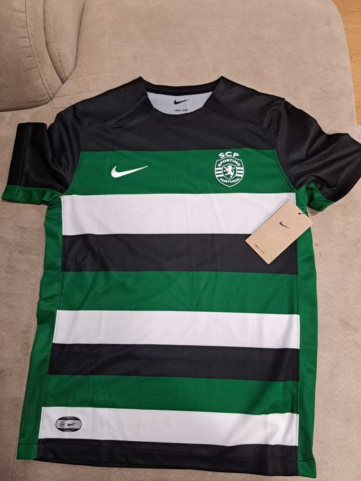 Camisola Sporting 24/25 NOVA