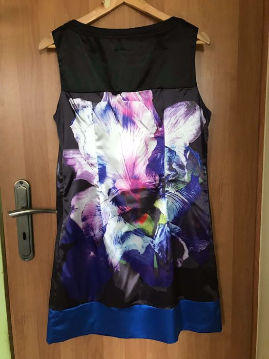 Elegancka sukienka rozmiar 12