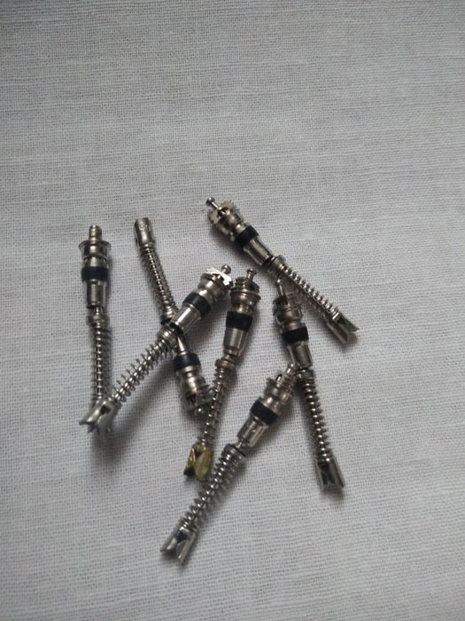 Продам золотники.