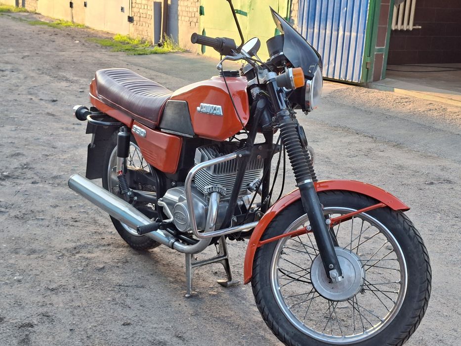 Ява в доброму стані.