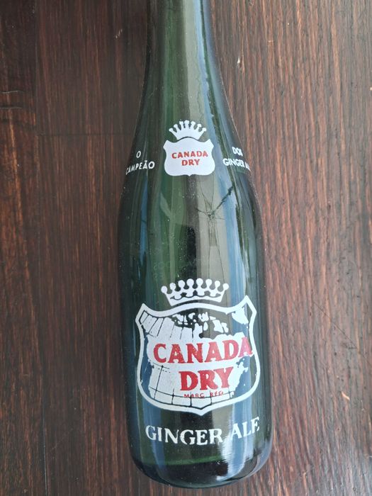 Garrafa antiga Canada Dry