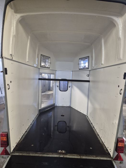 Witam sprzedam przyczepę