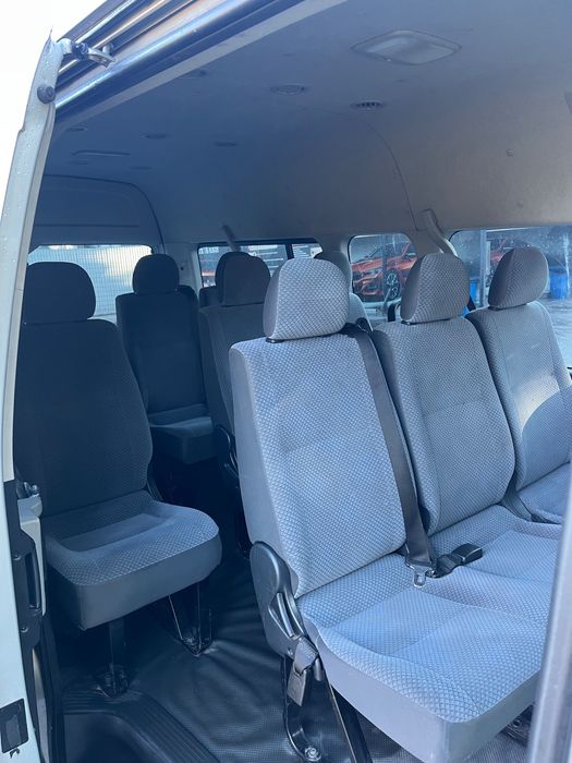 Toyota Hiace,2013 рік