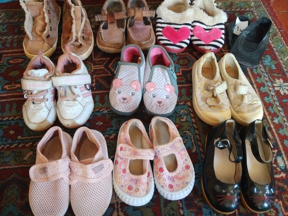 Обувь для девочки 21-23 размер