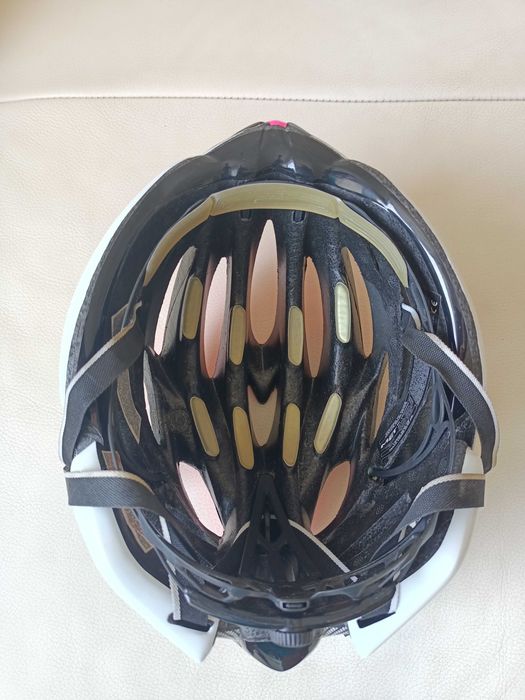 Markowy kask rowerowy firmy Met model M95 Stradivarius HES sprzedam