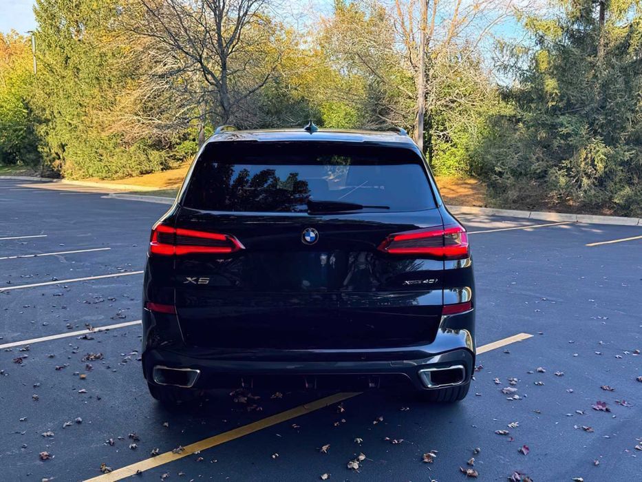 BMW X5      2019