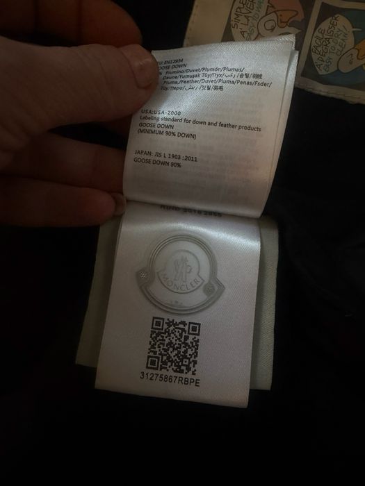 Kurtka moncler   puchowa  na zime