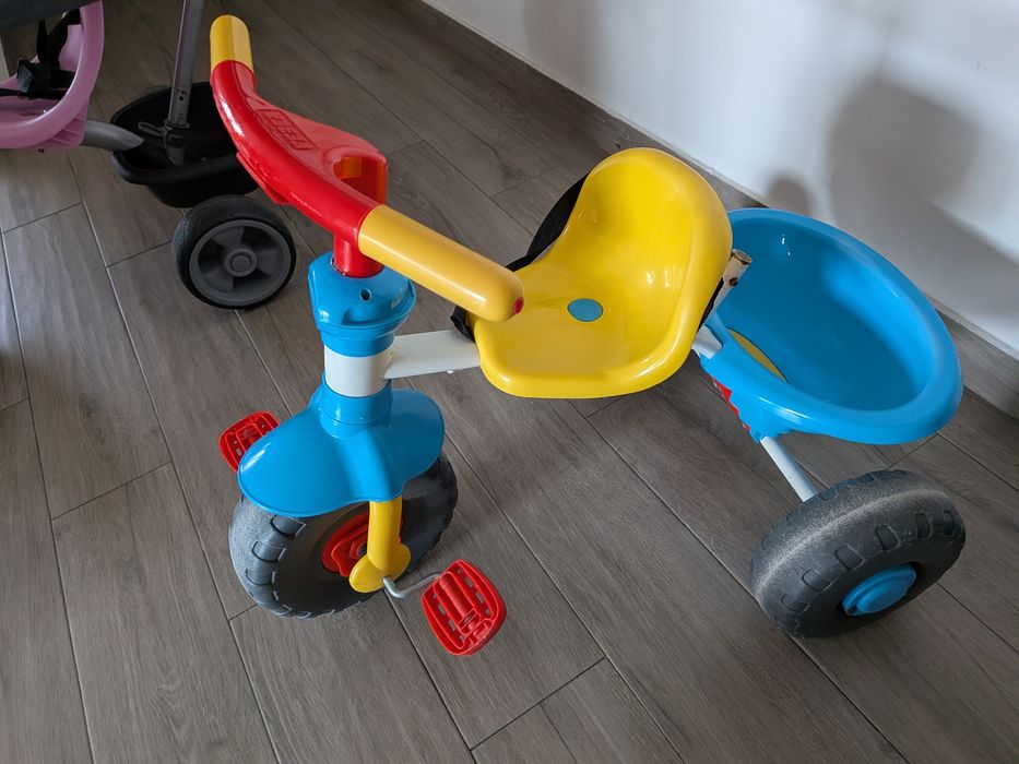 Triciclo Feber com cinto segurança