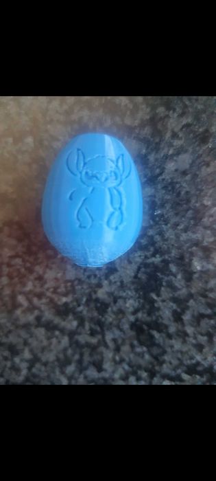 Ovos da Páscoa para oferecer stitch pokemon