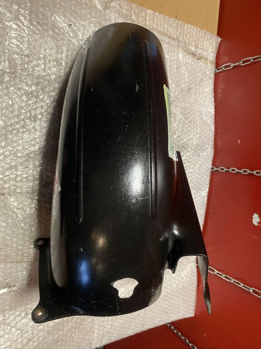Yamaha TDM 850 tylny błotnik nadkole C225