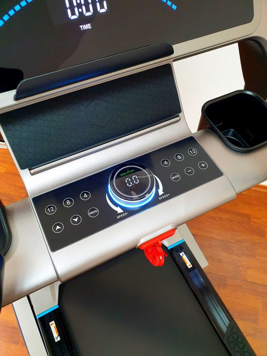 Бігова доріжка FitLogic T68C