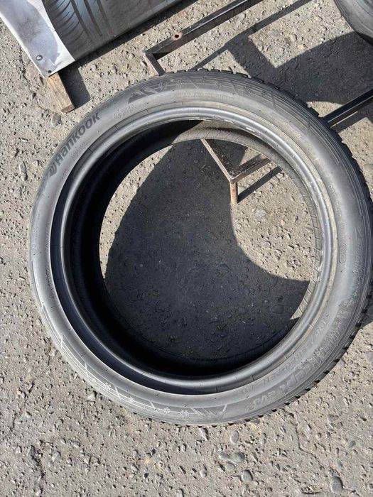 Шини 195/55 R20 пара Hankook зима  6,3мм