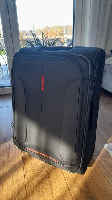 Walizka miękka na kółkach Longerre M