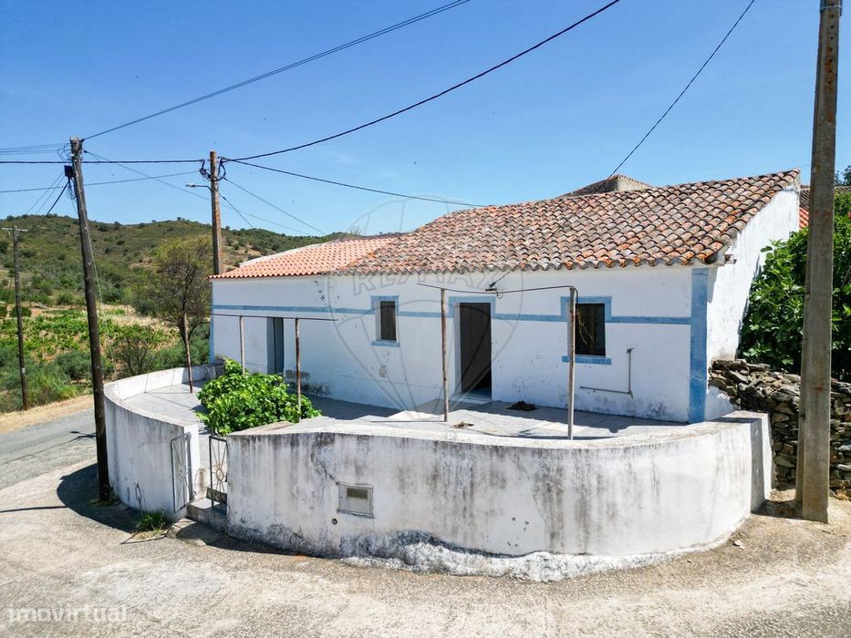 Moradia T2 para venda
