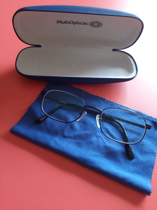 Óculos graduados seminovos
