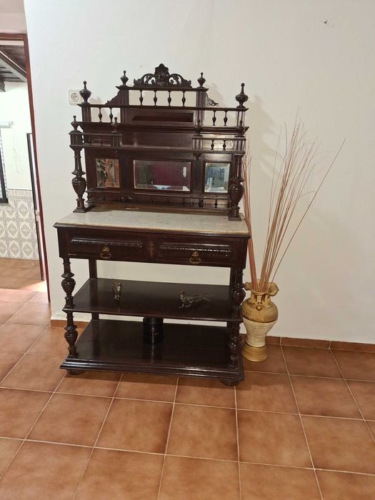 Movel de sala ou sala de jantar