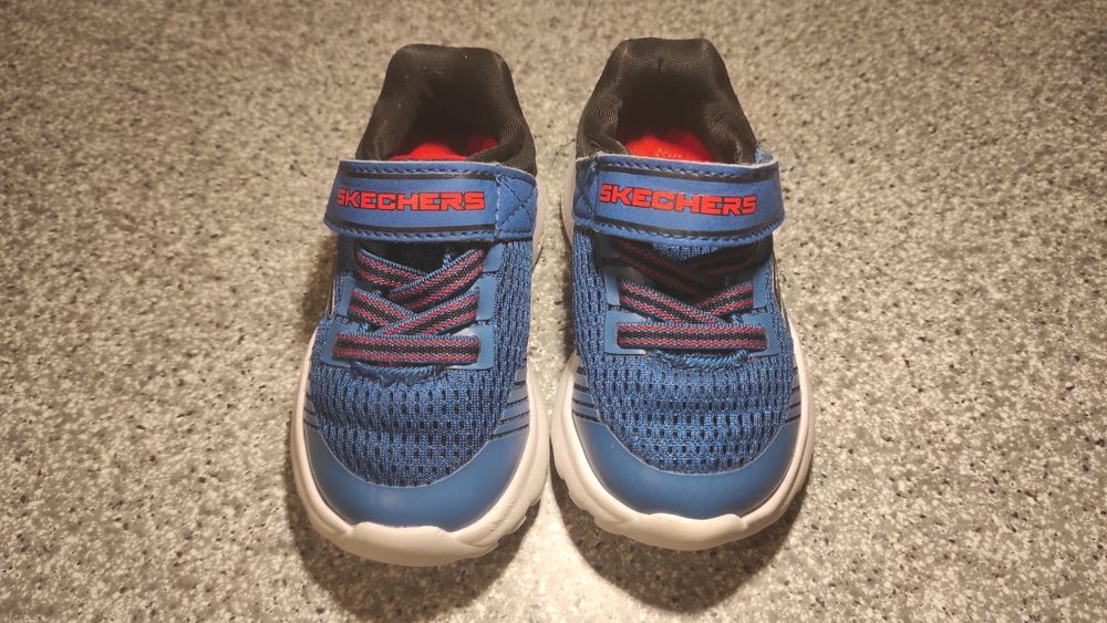 Conjunto tênis/sandálias criança