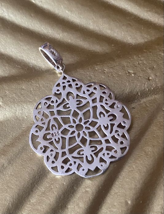 Zawieszka rozeta mandala srebro 925