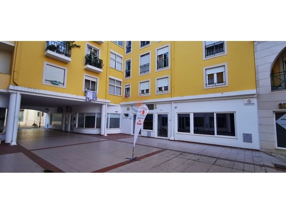 Apartamento com 160m2 | Centro de Torres Vedras