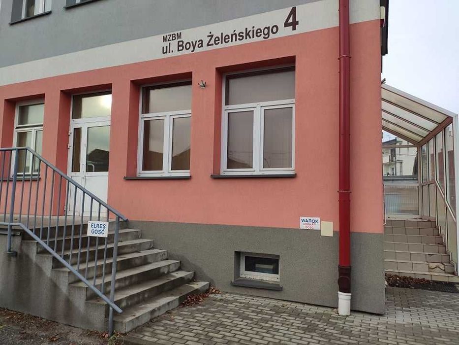 Lokal usługowo-handlowo-biurowy o powierzchni 24 m²