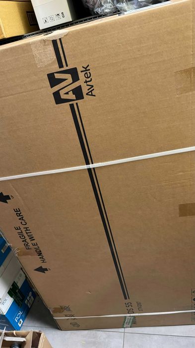 Monitor informacyjny Avtek DS 55 + Moduł WiFi/BT