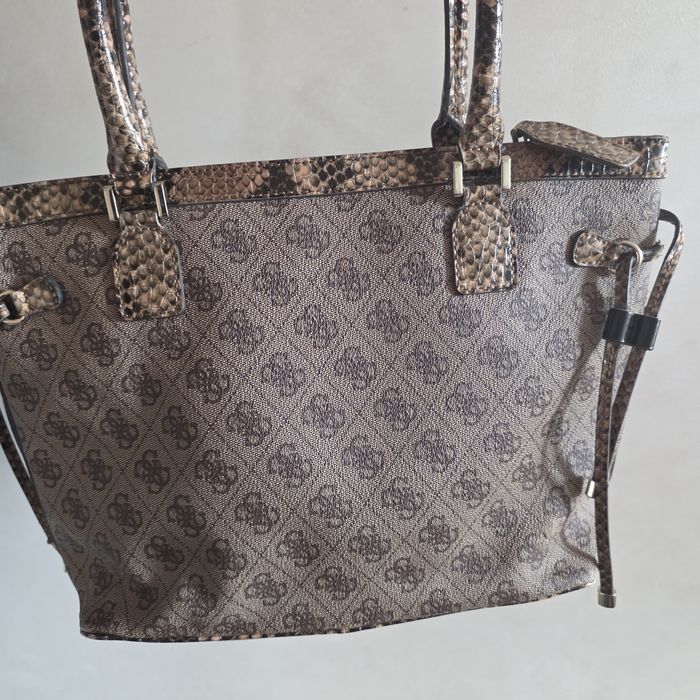 Guess-swietna duza pakowna torba