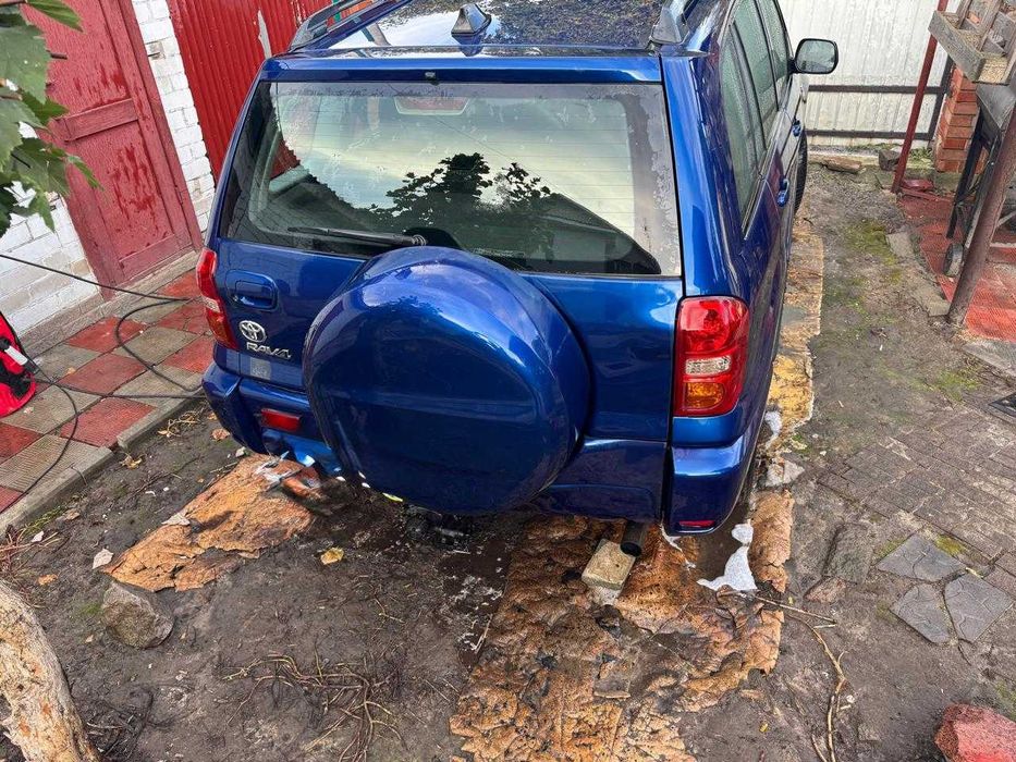 Продам Toyota RAV4