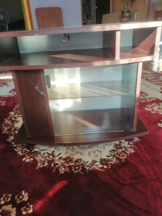 Szafka RTV.. używana stan dobry