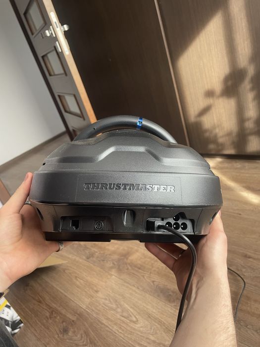 Kierownica Thrustmaster T300 + pedały | Stan BDB | PC / PS GWARANCJA 1 ROK
