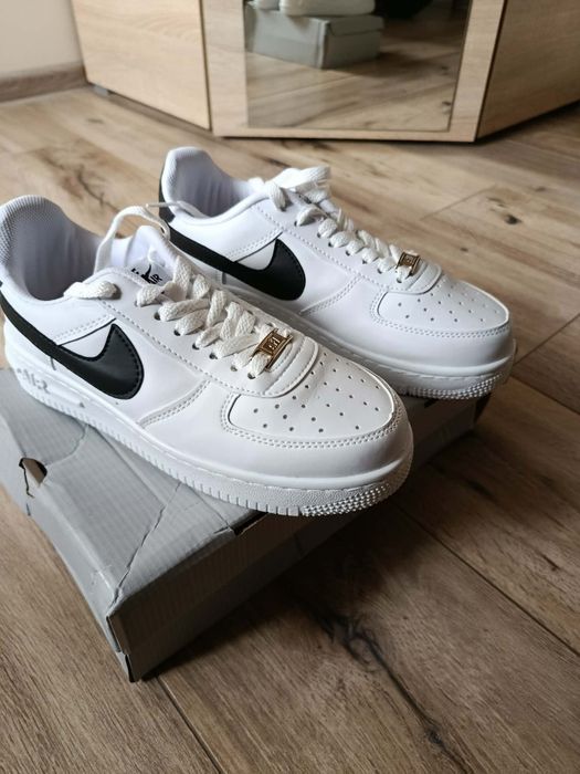 Sneakersy białe damskie