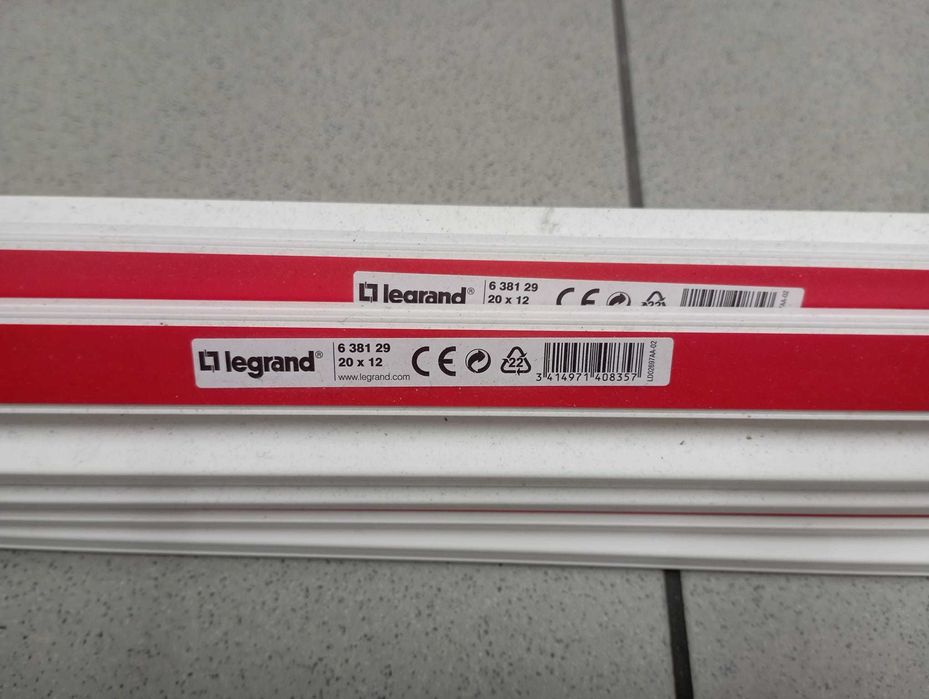 15 LEGRAND CHANNELS Adhesive 2 meters NEW64585670473345121