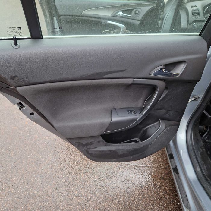 Продається Opel Insignia 2013 101 тис.км пробіг, 1 власник, офіц. дил.