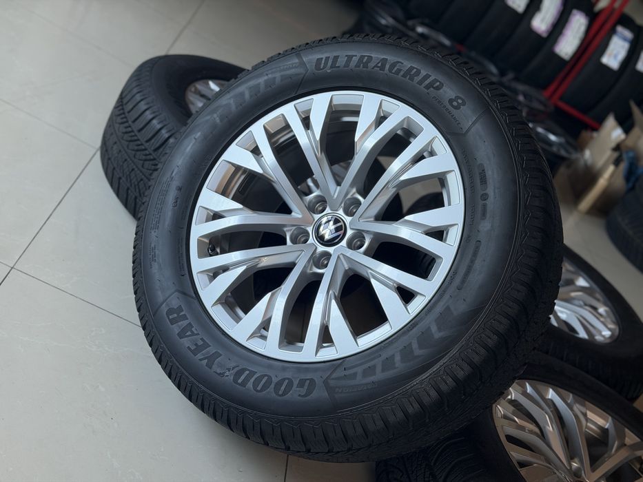 Комплект оригінальних дисків VW touareg r18/5/112 AUDI q7 шини зимові 255/60/18 Goodyear зимние шины колеса
