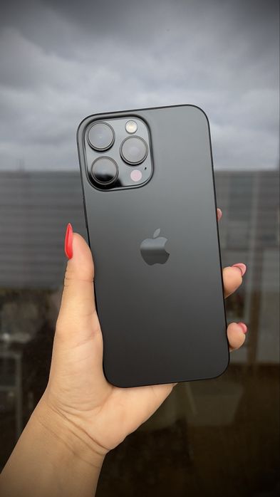 IPHONE 16 PRO MAX 256 g czarny 92%