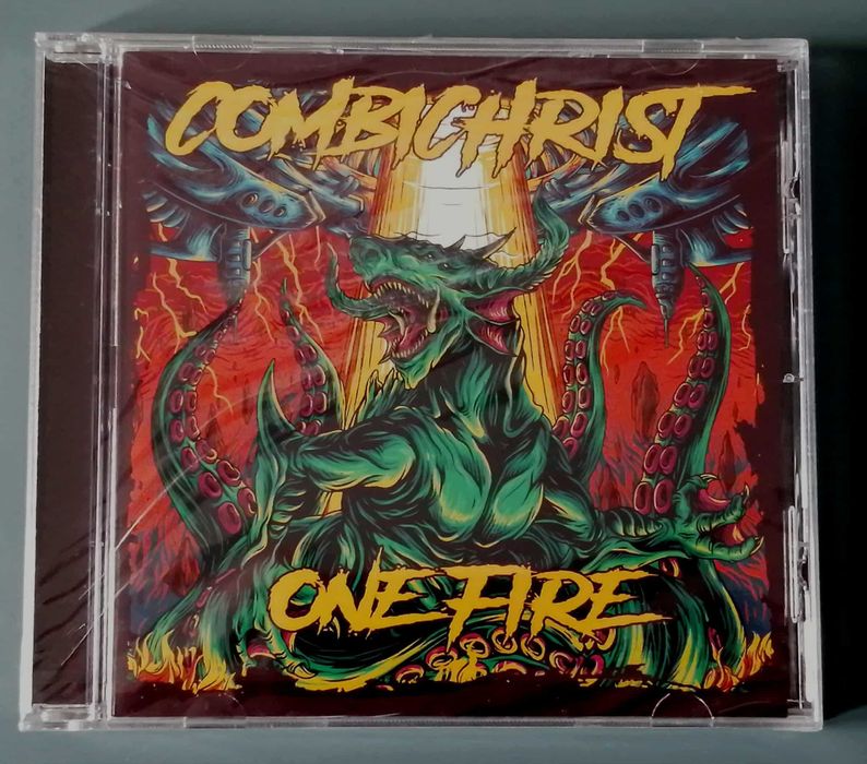 Cds de Crisis/Periphery/Red Fang/Combichrist