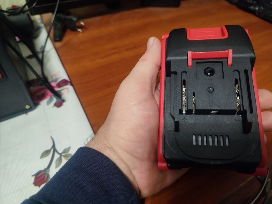 Aкумулятор для вашого електроінструменту під посадку роз'єм  Makita