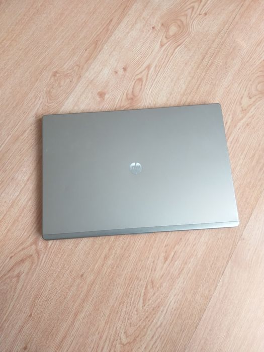 Ноутбук HP Folio 13