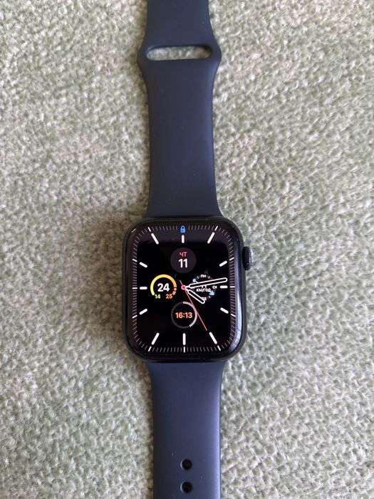 Apple Watch Series 8 (45mm)
