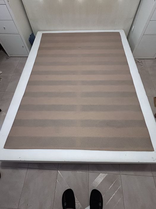 Cama 190x140. Casal