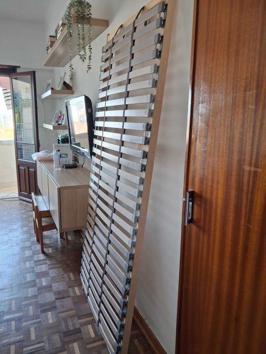 Estrado de ripas Ikea - 90x200