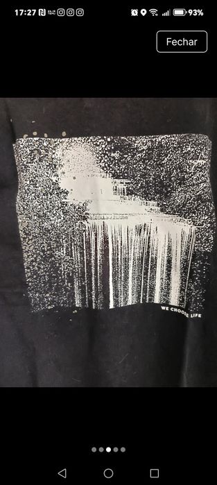 T-shirt preta, da Pull & Bear, da tam XS .