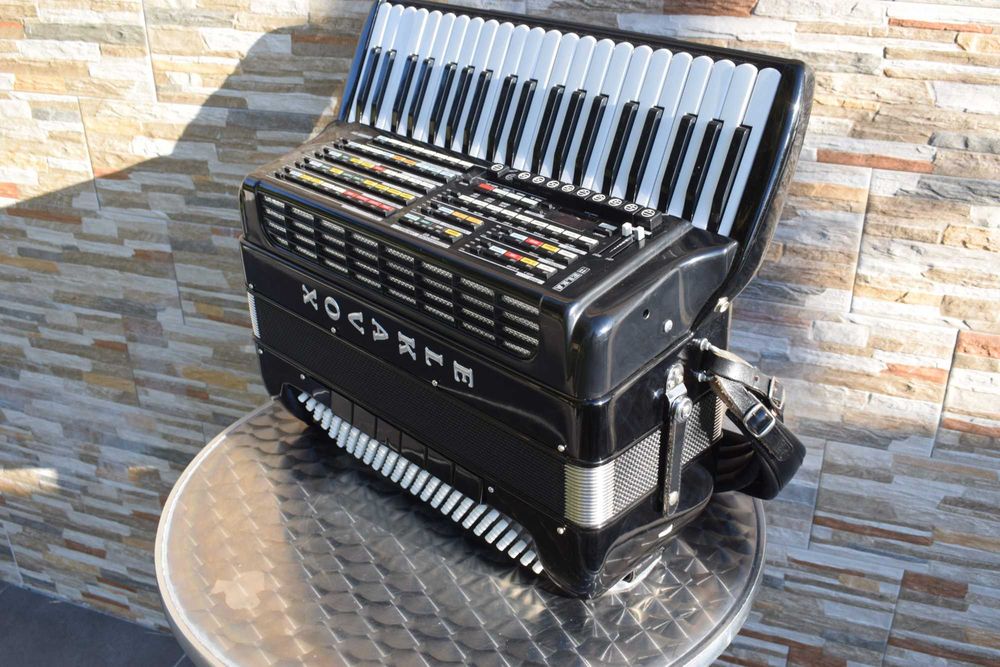 Acordeao Elkavox 4 Voz Com Sistema Midi, N . 334
