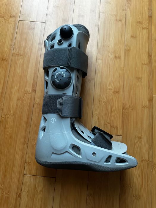 Orteza stopowo-goleniowa Aircast AirSelect Standard 01EF