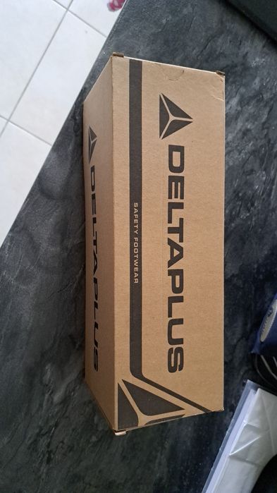 Botas biqueira de aço delta plus 43